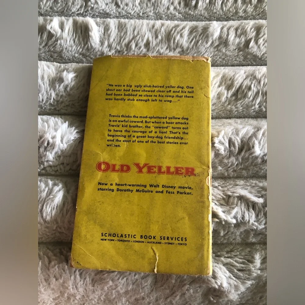 Vintage “Old Yeller” written by Fred Gibson
